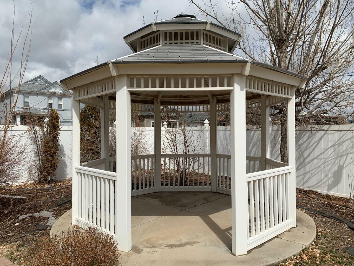 לינה וארוחת בוקר פואבלו Edgar Olin House (Adults Only) מראה חיצוני תמונה