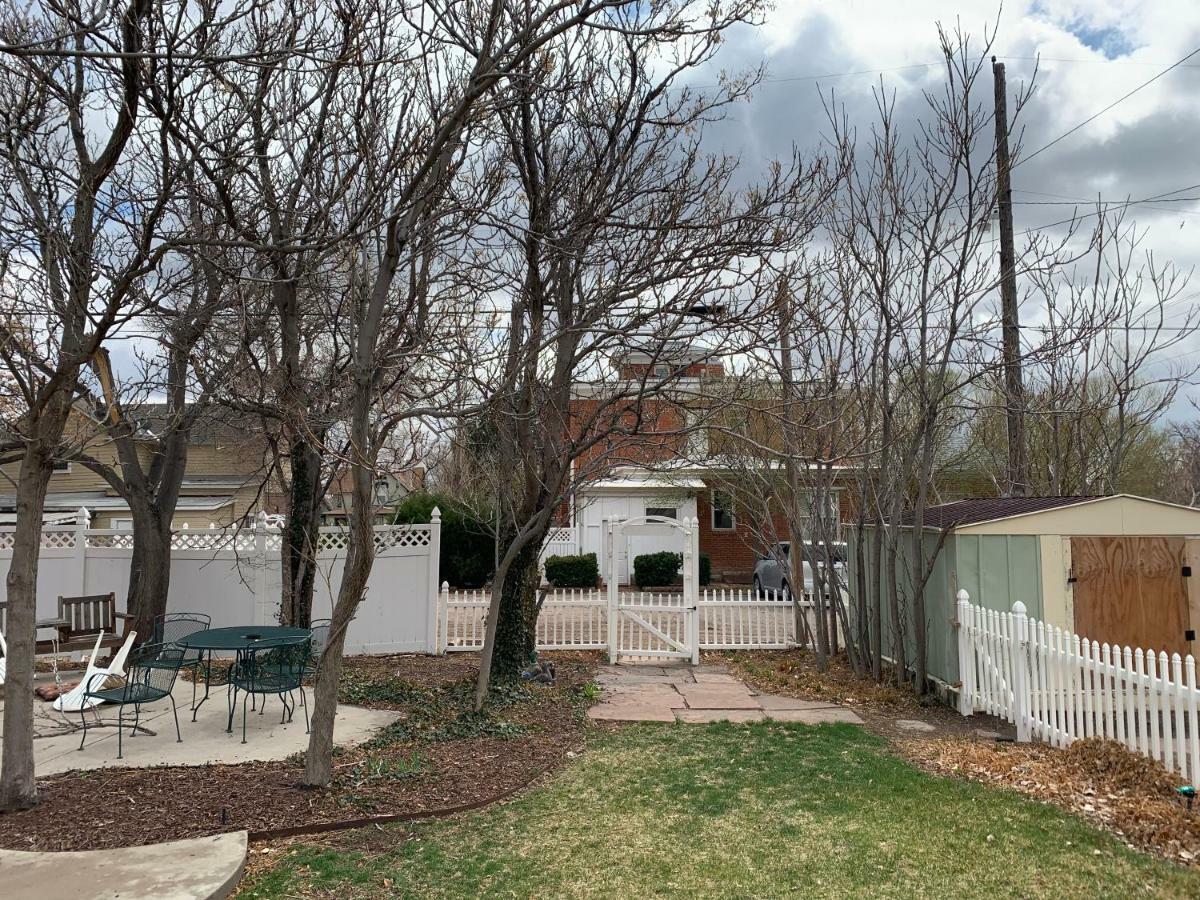 לינה וארוחת בוקר פואבלו Edgar Olin House (Adults Only) מראה חיצוני תמונה